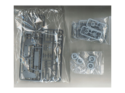 35GM0008 3