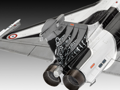 REV03901-6