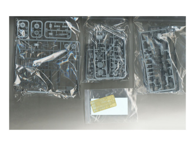 35GM0042 2