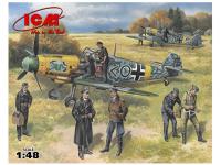 48803 ICM Bf 109F-2 с немецкими лётчиками и наземным персоналом (1:48) 48803 ICM Bf 109F-2 с немецкими лётчиками и наземным персоналом (1:48)