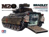 35132 Tamiya Американский бронетранспортер M2 Bradley  IFV (1:35)